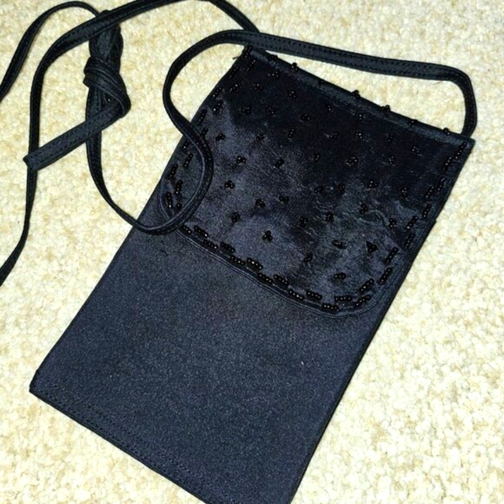 RED DIRT ROAD BLACK SILK BEADED TOP FLAP CROSS BODY BAG/ PHONE CASE